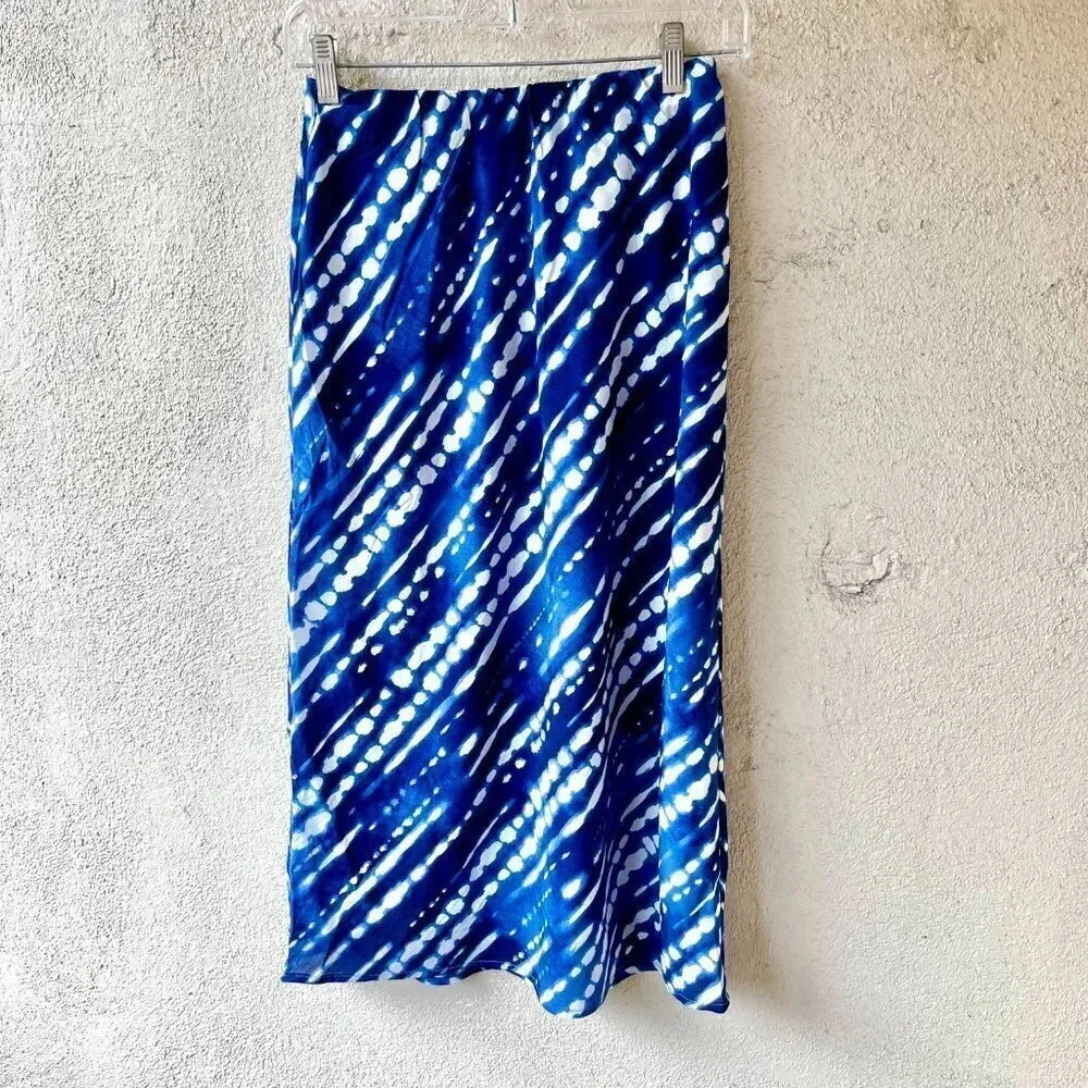 Japna Midi Satin Skirt Blue White Medium